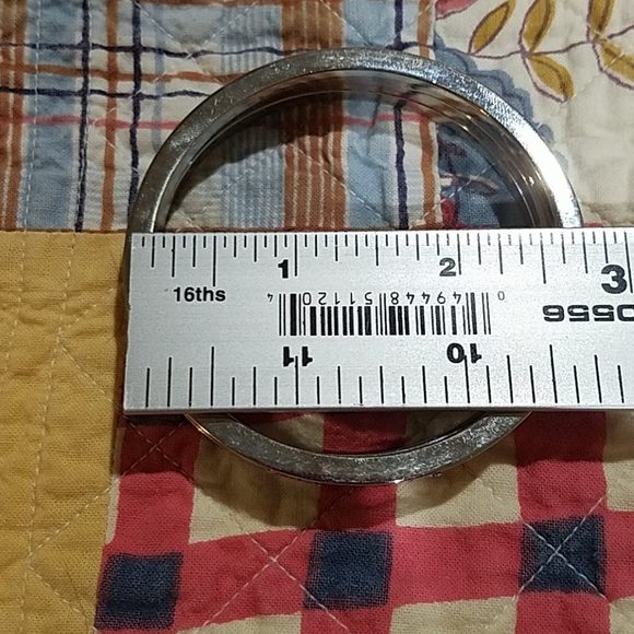 Hard Rock Cafe 3pc Bangle Bracelet Set - Picture 3 of 3